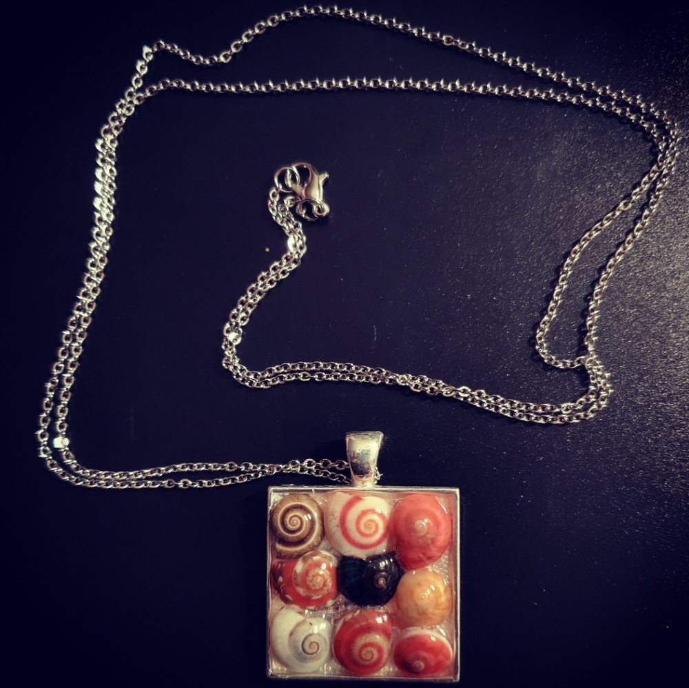 💋 3 for $40 💋 Handmade REAL seashell necklace